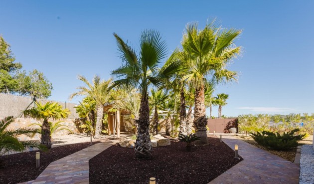 Brukt - Villa -
Orihuela Costa - Costa Blanca