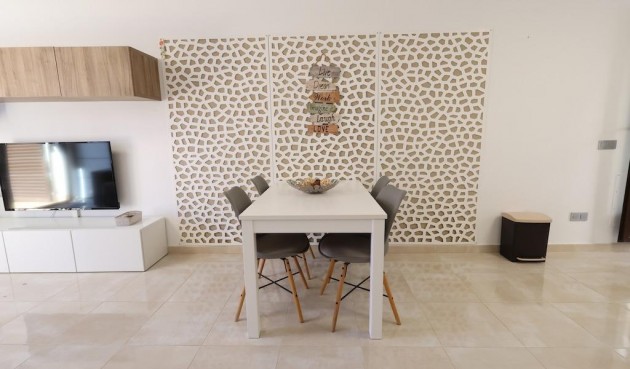 Brukt - Town House -
Orihuela Costa - Costa Blanca