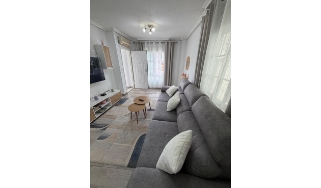 Reventa - Town House -
Orihuela Costa - La Zenia