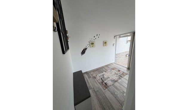 Reventa - Town House -
Orihuela Costa - La Zenia