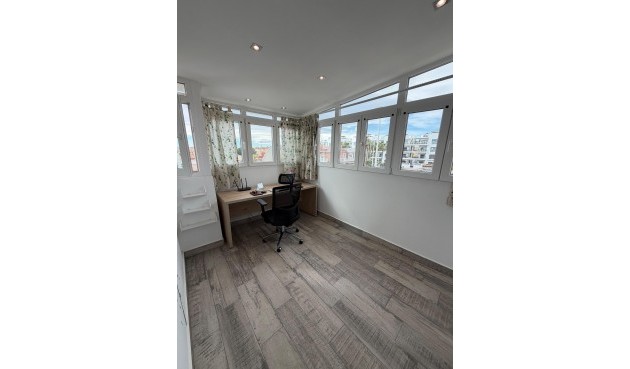 Reventa - Town House -
Orihuela Costa - La Zenia