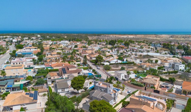 Brukt - Villa -
San Fulgencio - Urb. La Marina