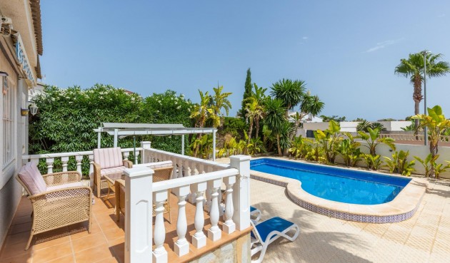 Brukt - Villa -
San Fulgencio - Urb. La Marina