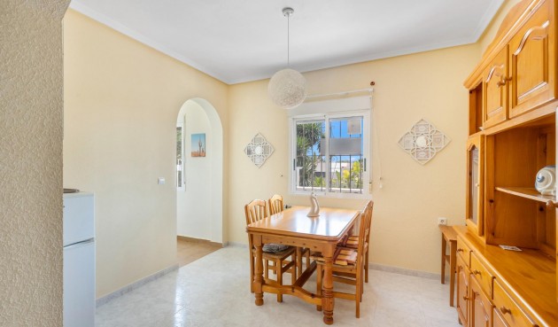 Brukt - Villa -
San Fulgencio - Urb. La Marina