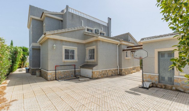 Brukt - Villa -
San Fulgencio - Urb. La Marina