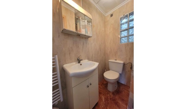 Brukt - Town House -
Torrevieja - La Siesta - El Salado - Torreta