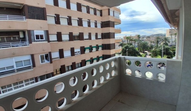 Återförsäljning - Apartment -
Torrevieja - Costa Blanca