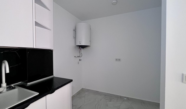 Resale - Bungalow -
Torrevieja