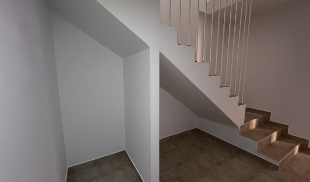 Resale - Bungalow -
Torrevieja