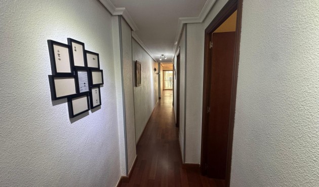 Återförsäljning - Apartment -
Torrevieja - Costa Blanca