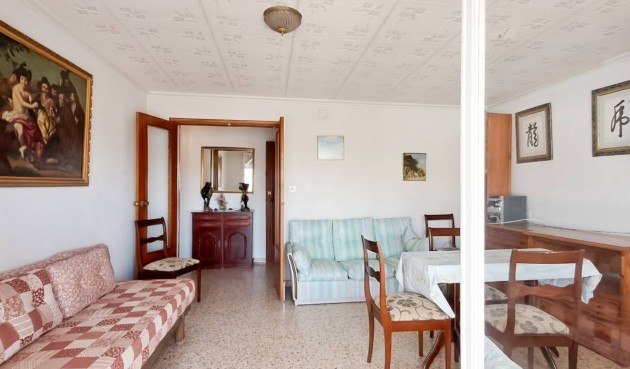 Reventa - Ático -
Torrevieja - Playa De Los Naufragos