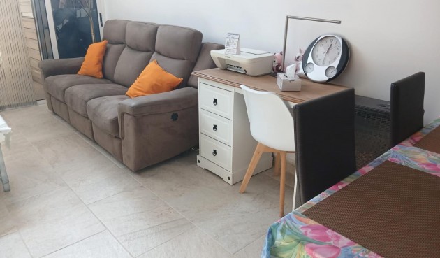 Reventa - Town House -
Torrevieja - La Siesta - El Salado - Torreta