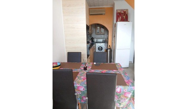 Reventa - Town House -
Torrevieja - La Siesta - El Salado - Torreta