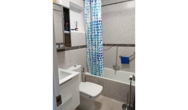 Reventa - Town House -
Torrevieja - La Siesta - El Salado - Torreta