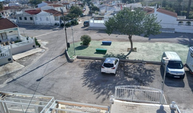 Reventa - Town House -
Torrevieja - La Siesta - El Salado - Torreta