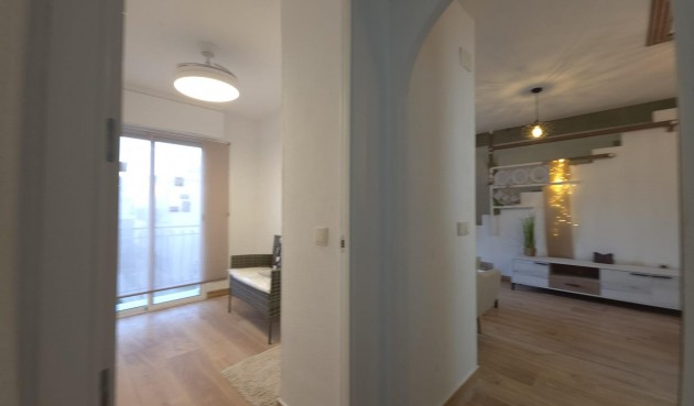 Reventa - Ático -
Torrevieja - Cala Ferris