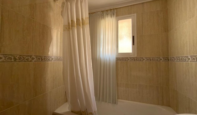 Brukt - Apartment -
Torrevieja - Playa de los Locos