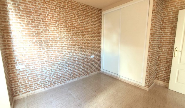 Brukt - Apartment -
Torrevieja - Centro