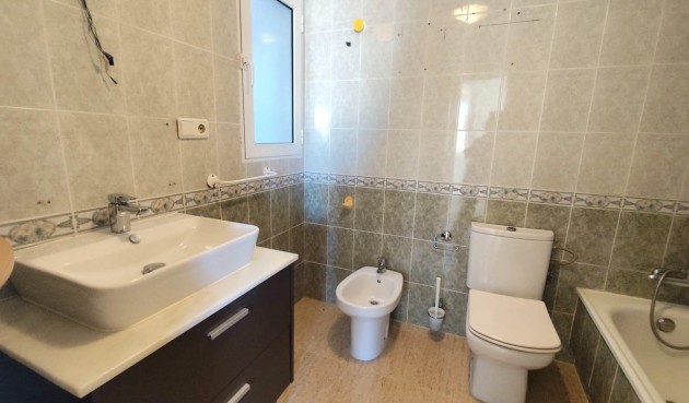 Brukt - Apartment -
Torrevieja - Centro