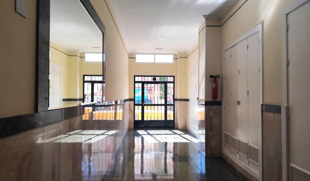 Brukt - Apartment -
Torrevieja - Centro