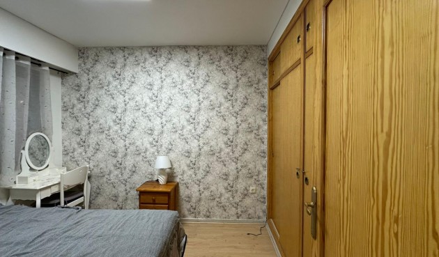 Återförsäljning - Apartment -
Torrevieja - Centro