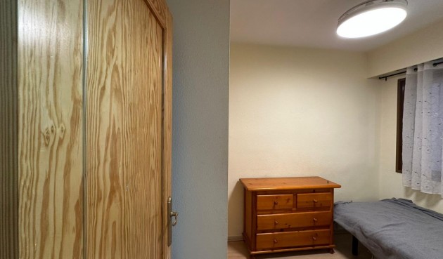 Återförsäljning - Apartment -
Torrevieja - Centro