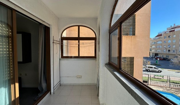 Återförsäljning - Apartment -
Torrevieja - Centro