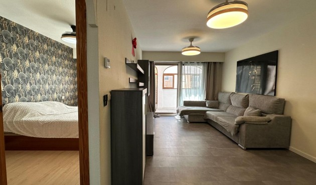 Återförsäljning - Apartment -
Torrevieja - Centro