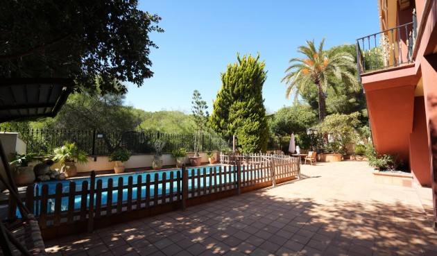 Reventa - Villa -
Orihuela Costa - Campoamor