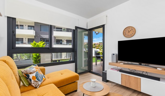 Återförsäljning - Apartment -
Villamartin - Costa Blanca