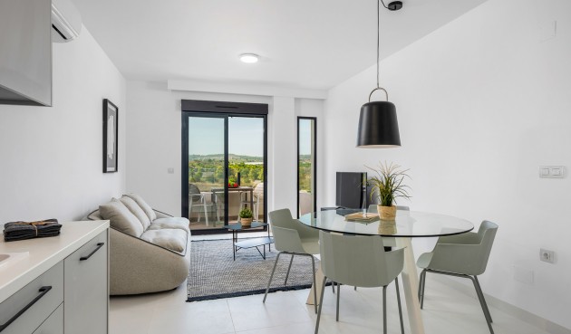 Återförsäljning - Apartment -
San Miguel de Salinas - Inland