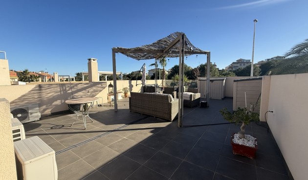 Brukt - Villa -
La Zenia - Costa Blanca