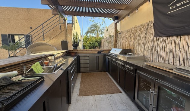 Brukt - Villa -
La Zenia - Costa Blanca