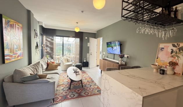 Brukt - Villa -
La Zenia - Costa Blanca