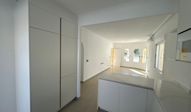 Brukt - Villa -
Algorfa - Inland