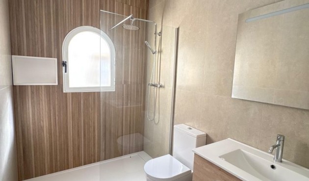 Brukt - Villa -
Algorfa - Inland