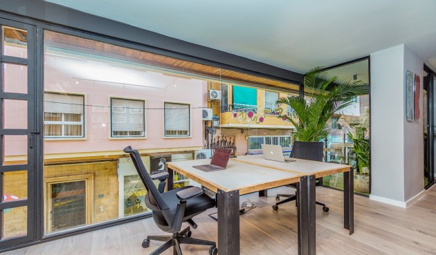 Brukt - Apartment -
Alicante - Costa Blanca