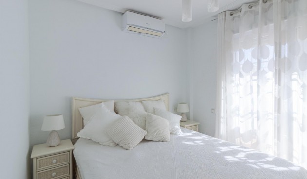 Brukt - Villa -
Orihuela Costa - Los Almendros-la Florida