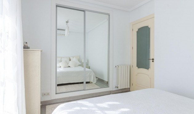 Brukt - Villa -
Orihuela Costa - Los Almendros-la Florida