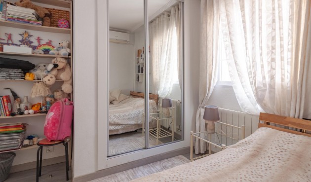 Brukt - Villa -
Orihuela Costa - Los Almendros-la Florida