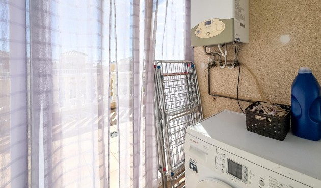 Brukt - Villa -
Orihuela Costa - Los Almendros-la Florida