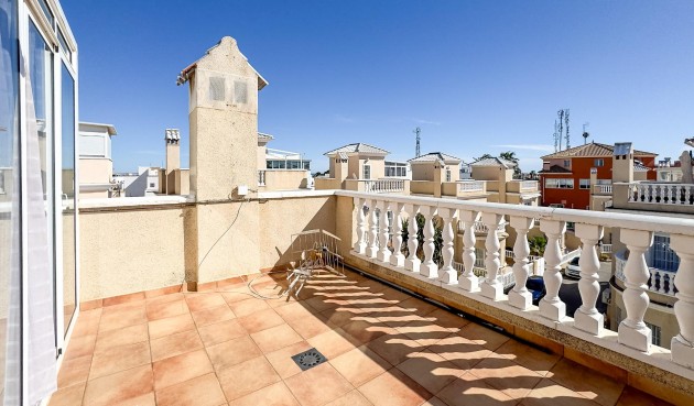 Brukt - Villa -
Orihuela Costa - Los Almendros-la Florida