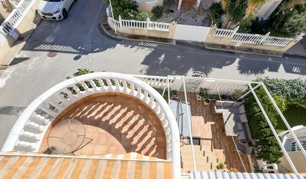 Brukt - Villa -
Orihuela Costa - Los Almendros-la Florida