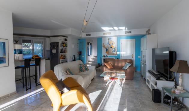 Brukt - Villa -
Busot - Costa Blanca