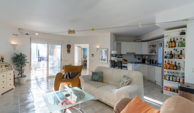 Brukt - Villa -
Busot - Costa Blanca