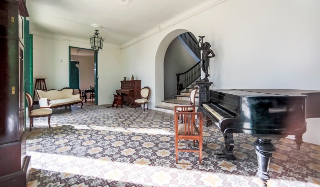 Reventa - Villa -
Alicante - Costa Blanca