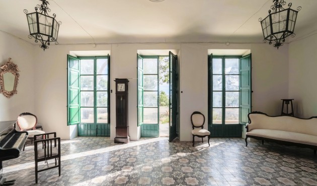 Reventa - Villa -
Alicante - Costa Blanca