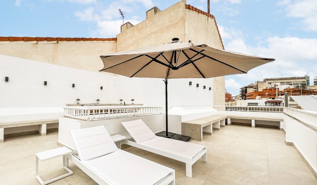 Brukt - Apartment -
Alicante - Costa Blanca