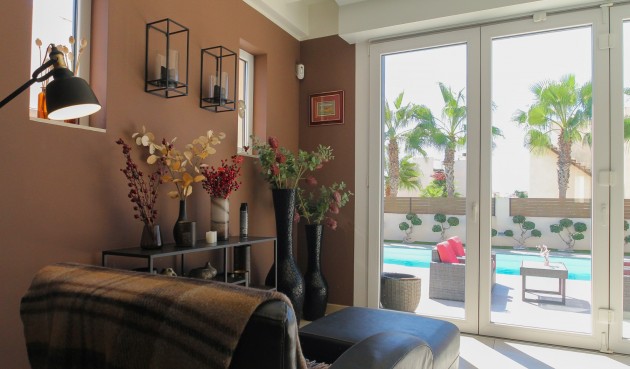 Brukt - Villa -
Torrevieja - Costa Blanca