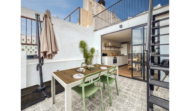 Brukt - Apartment -
Alicante - Costa Blanca